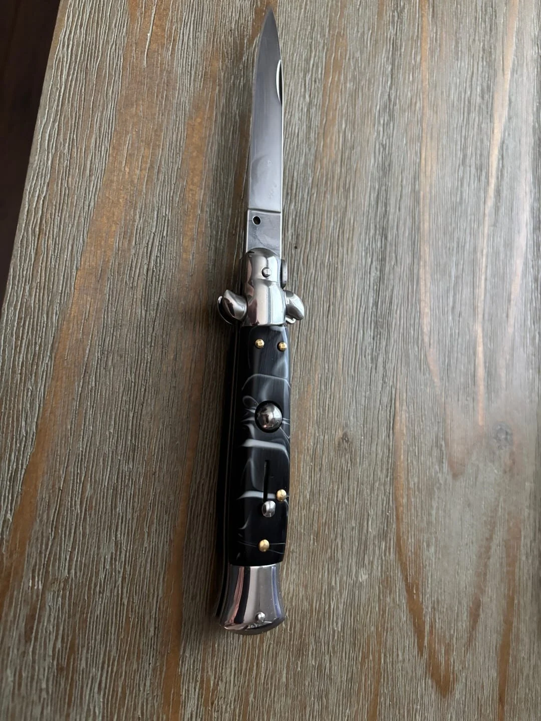 Italian Stiletto Switchblade Image Review 1