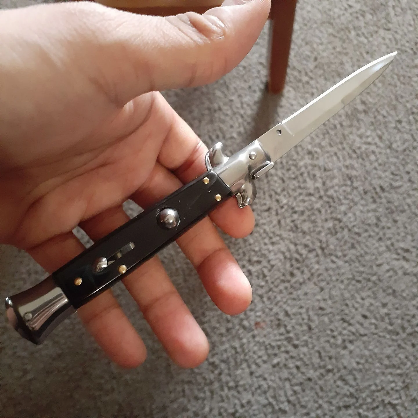 Italian Stiletto Switchblade Image Review 135