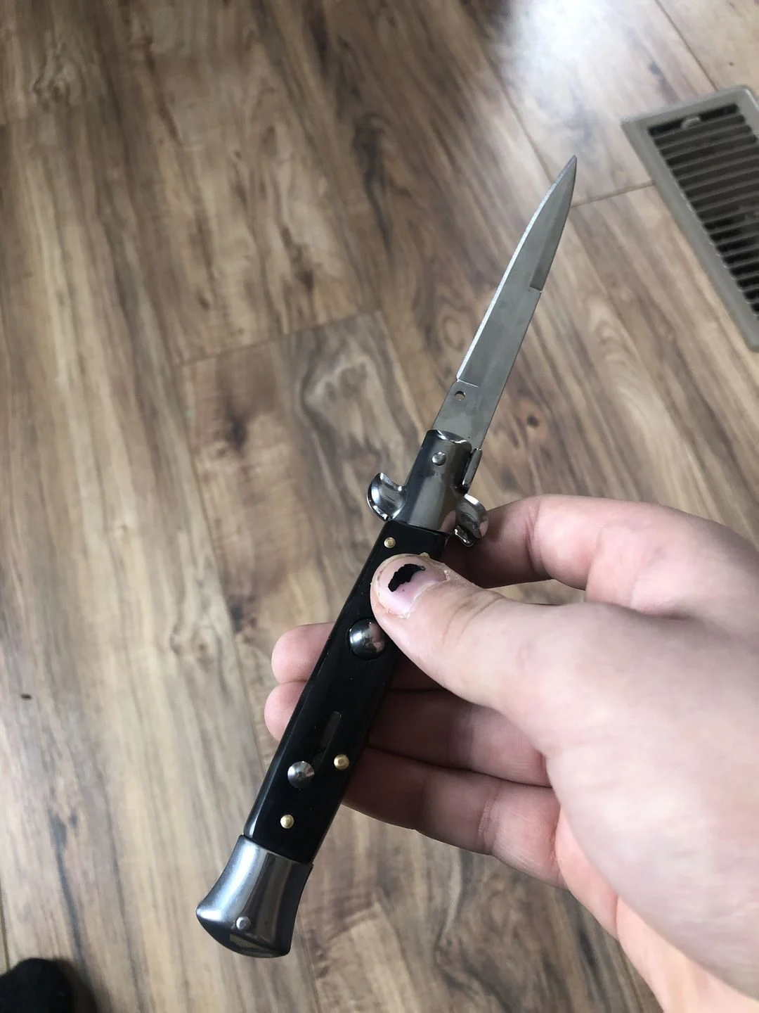 Italian Stiletto Switchblade Image Review 137