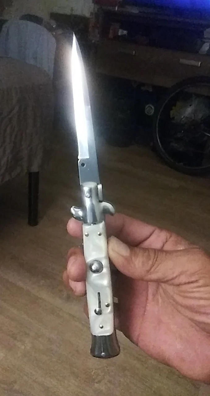 Italian Stiletto Switchblade Image Review 139