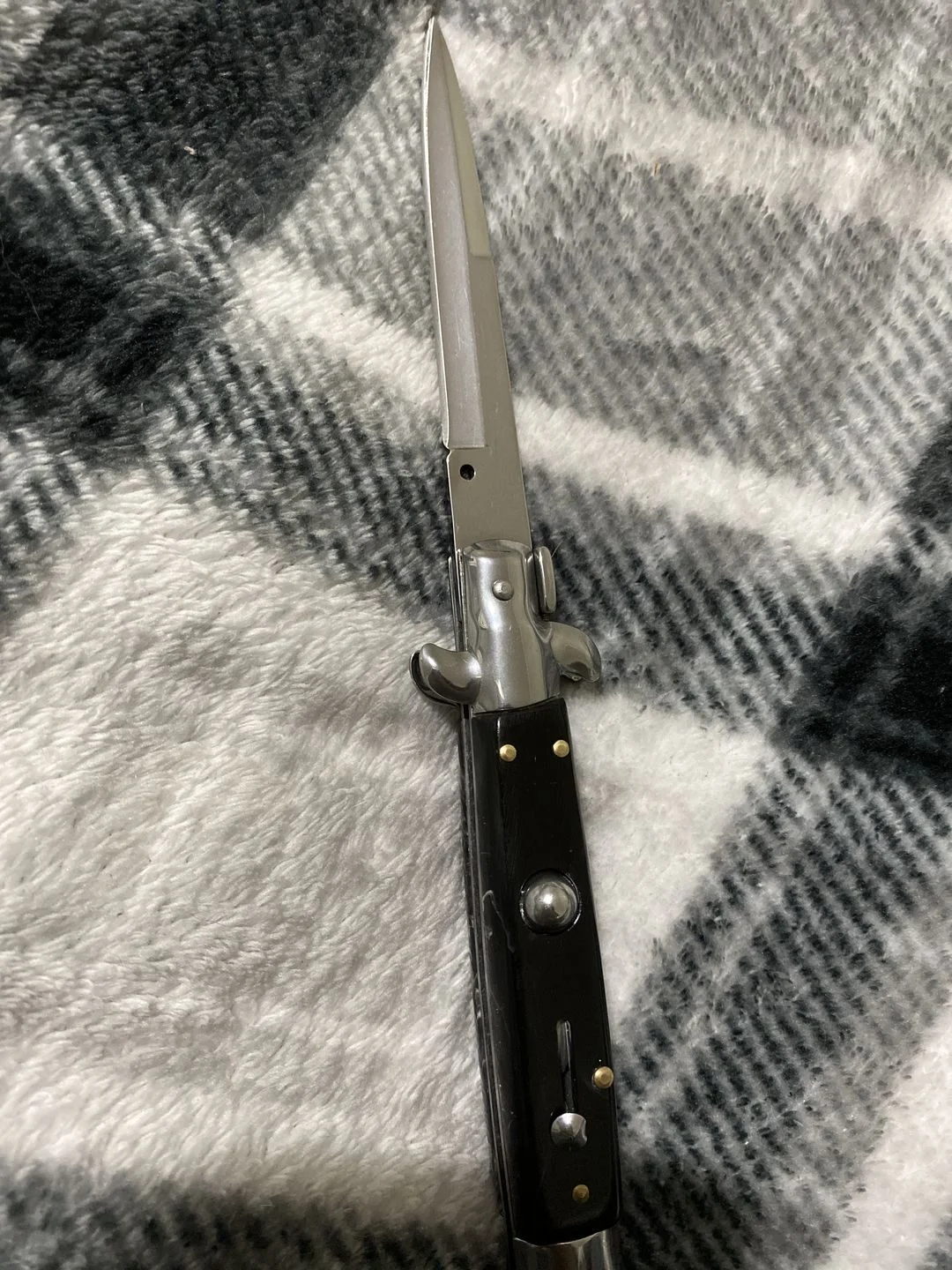 Italian Stiletto Switchblade Image Review 158
