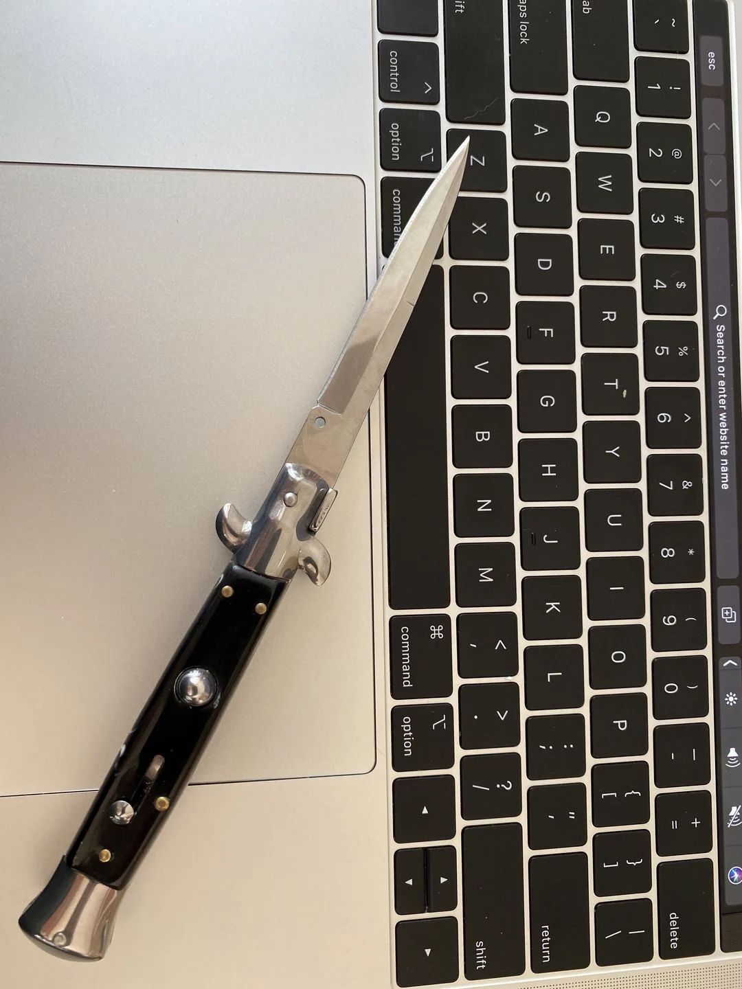 Italian Stiletto Switchblade Image Review 163