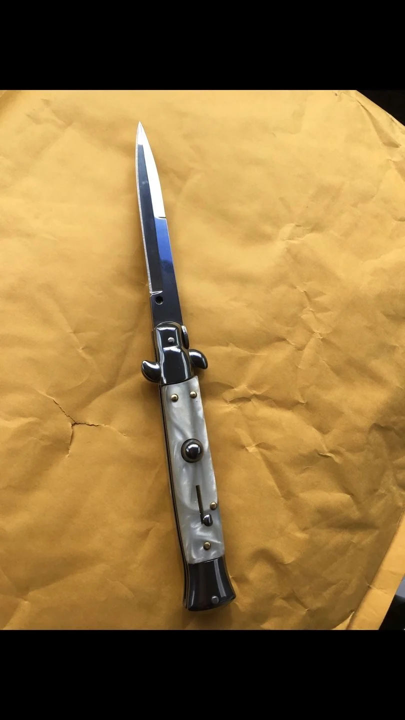 Italian Stiletto Switchblade Image Review 179