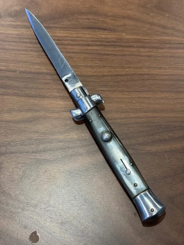 Italian Stiletto Switchblade Image Review 190