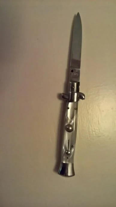 Italian Stiletto Switchblade Image Review 195