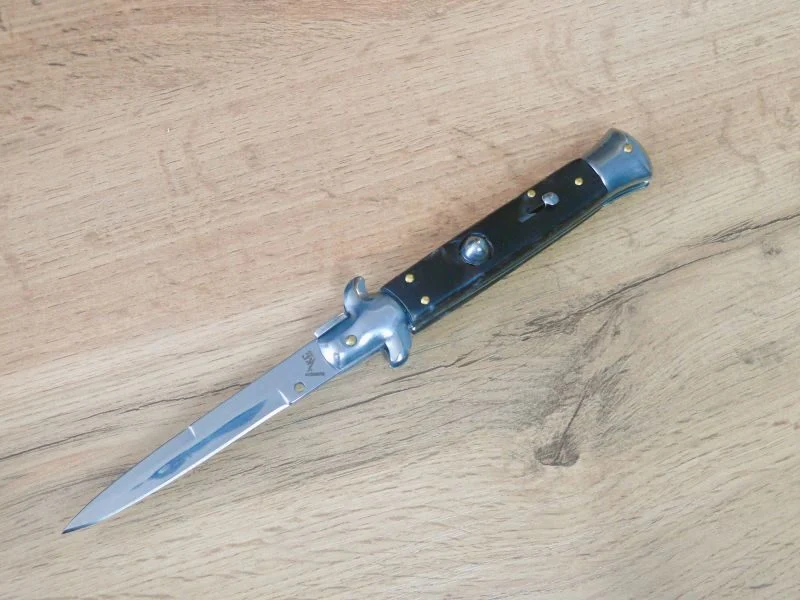 Italian Stiletto Switchblade Image Review 196