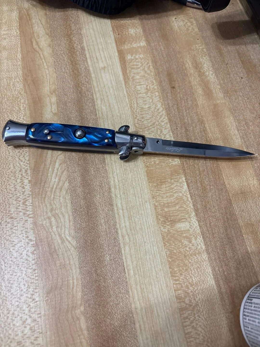 Italian Stiletto Switchblade Image Review 4